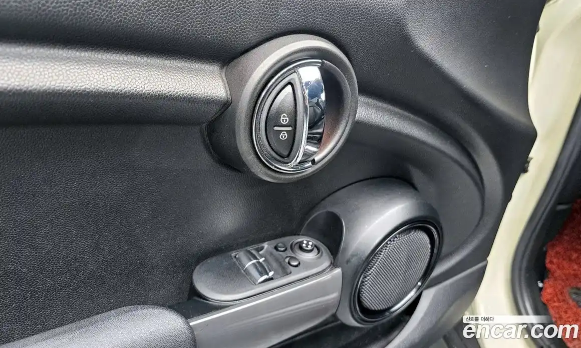 Mini Cooper 2014 1.5 гидро в Москве № 1250864, фото 16