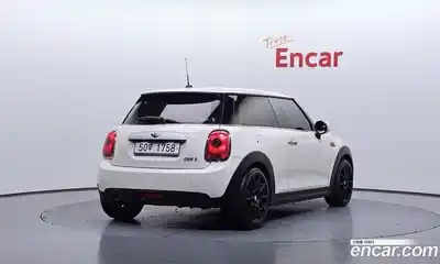 Mini Cooper 2014 1.5 гидро в Москве № 1250864, миниатюра 2