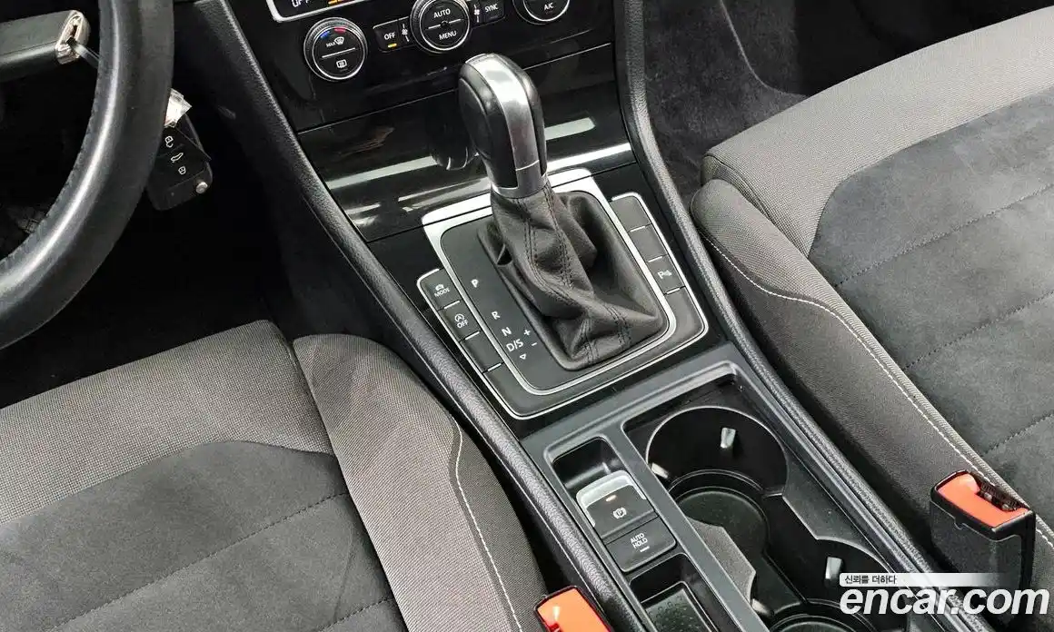 Volkswagen Golf 2015 2.0 гидро в Москве № 1251376, фото 9