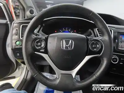 Honda Civic 2015 1.8 гидро в Москве № 1252344, миниатюра 9
