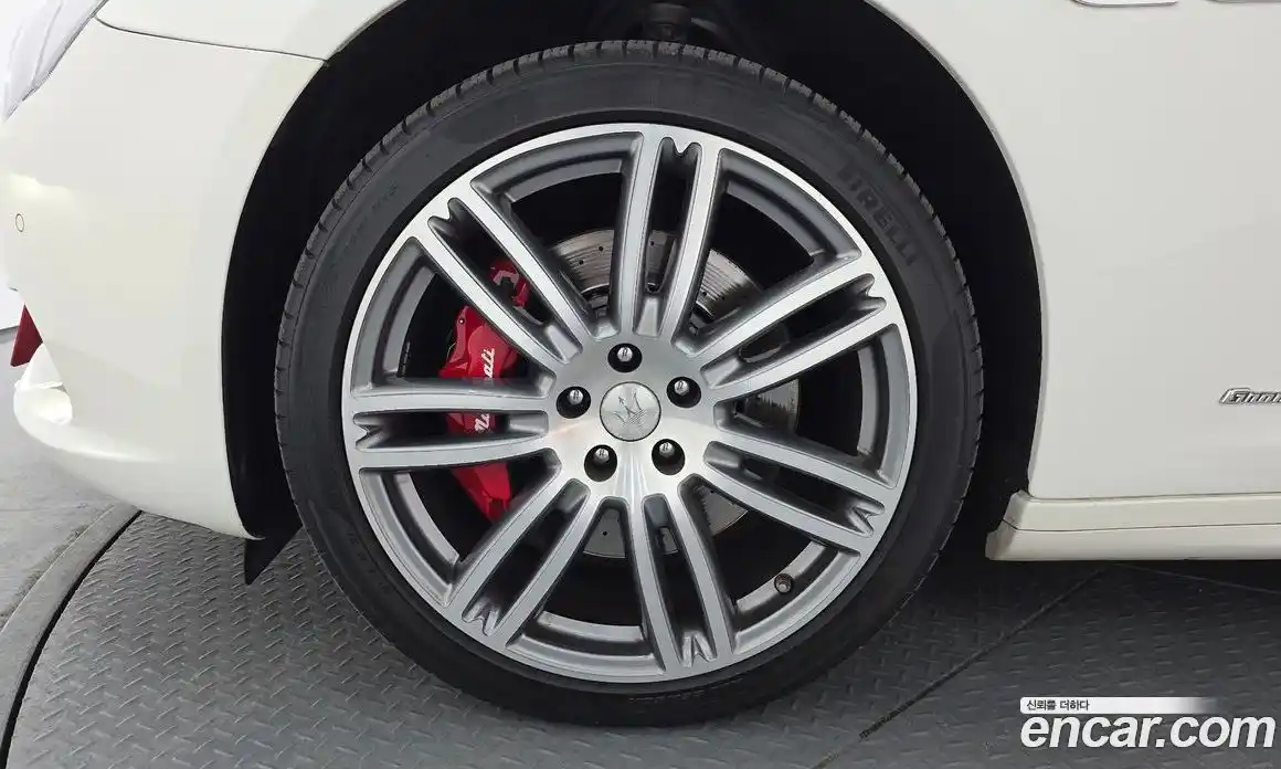 Maserati Quattroporte 2018 3.0 гидро в Москве № 1253317, фото 5