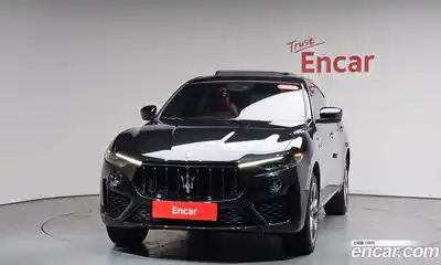 Maserati Levante 2022 3.0 гидро в Москве № 1253337, миниатюра 2