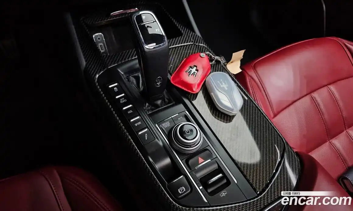 Maserati Levante 2022 3.0 гидро в Москве № 1253337, фото 8