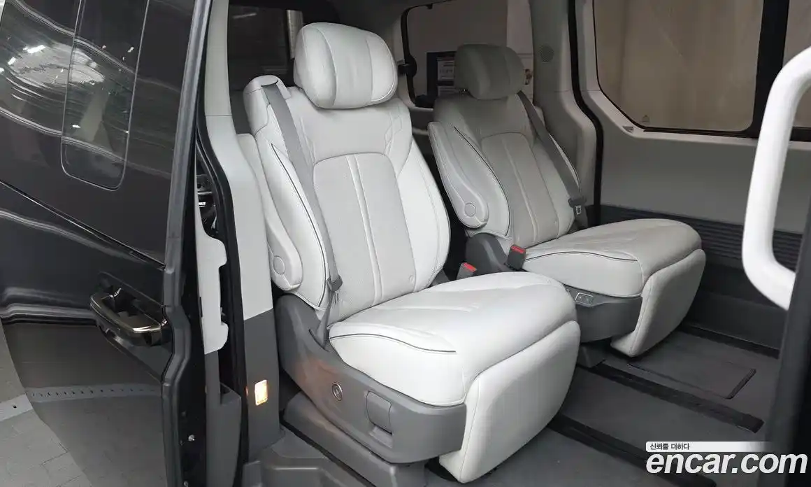 Hyundai Staria 2024 1.6 гидро в Москве № 1277952, фото 11