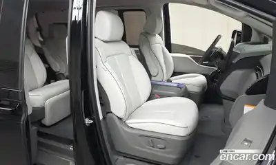 Hyundai Staria 2024 1.6 гидро в Москве № 1277952, миниатюра 12