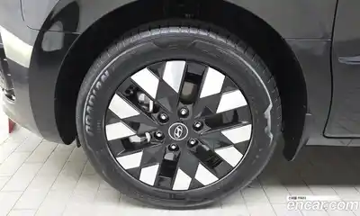 Hyundai Staria 2024 1.6 гидро в Москве № 1277952, миниатюра 5