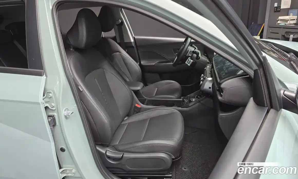 Hyundai Kona 2023 1.6 гидро в Москве № 1278006, фото 12