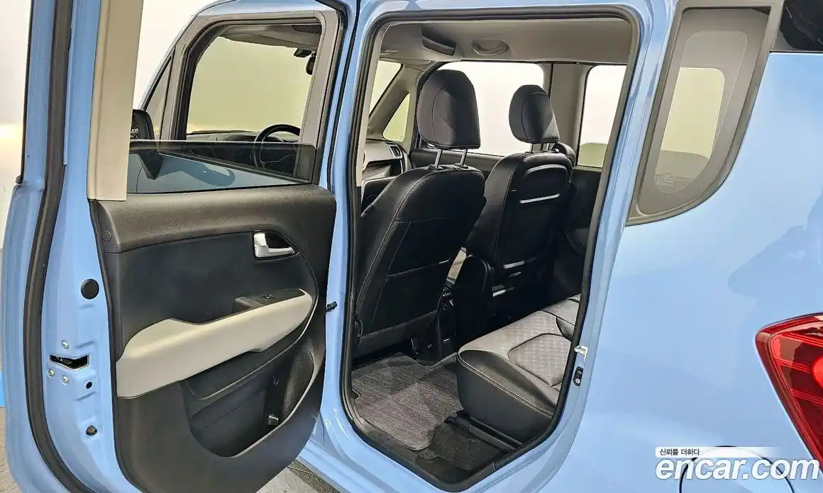 Kia Ray 2022 1.0 Автомат в Москве № 1278282, фото 11