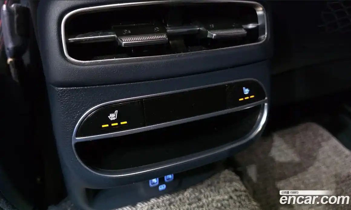 Genesis GV70 2023 2.5 Автомат в Москве № 1278305, фото 19