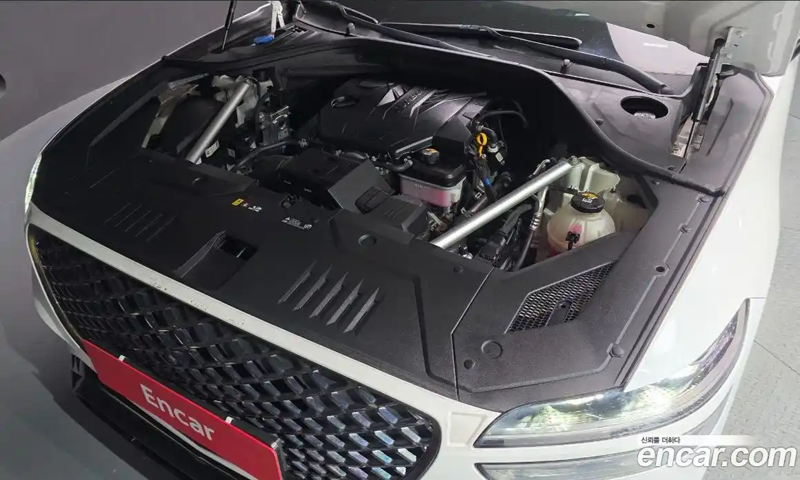 Genesis GV70 2023 2.5 Автомат в Москве № 1278305, фото 6