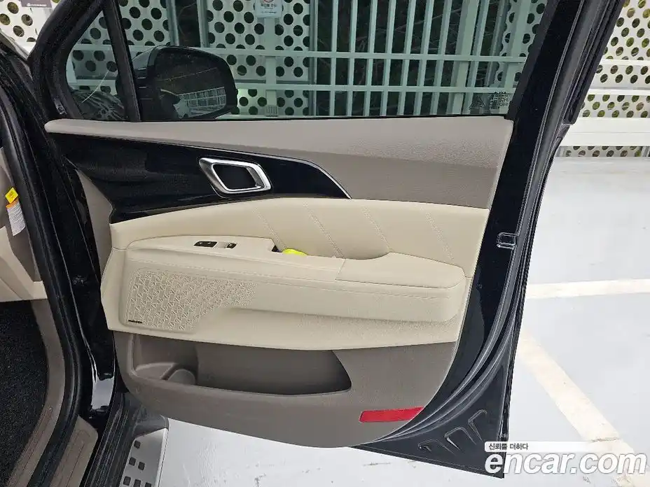 Kia Canival 2024 1.6 Автомат в Москве № 1278312, фото 18