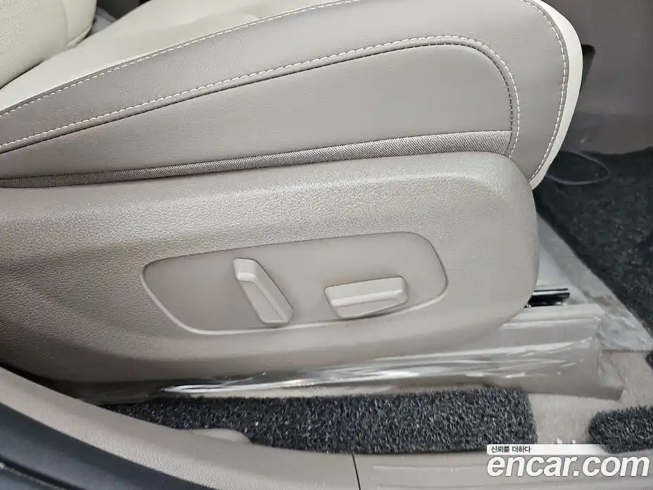 Kia Canival 2024 1.6 Автомат в Москве № 1278312, фото 20