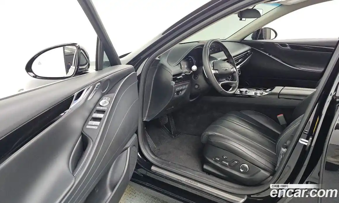 Genesis G80 2024 2.5 гидро в Москве № 1278327, фото 10