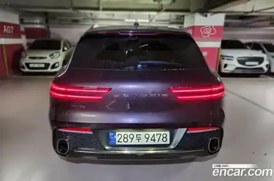 Genesis GV70 2021 2.5 Автомат в Москве № 1278334, миниатюра 2