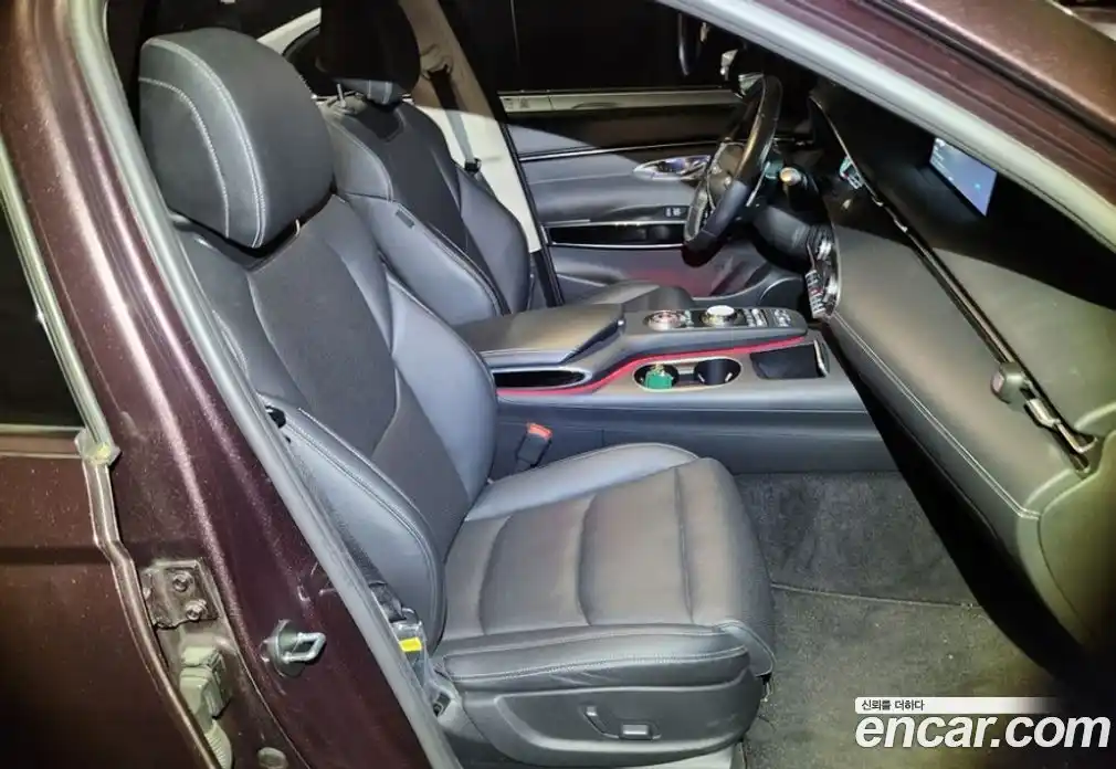 Genesis GV70 2021 2.5 Автомат в Москве № 1278334, фото 8