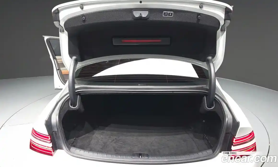 Genesis G80 2020 2.5 Автомат в Москве № 1278379, фото 20