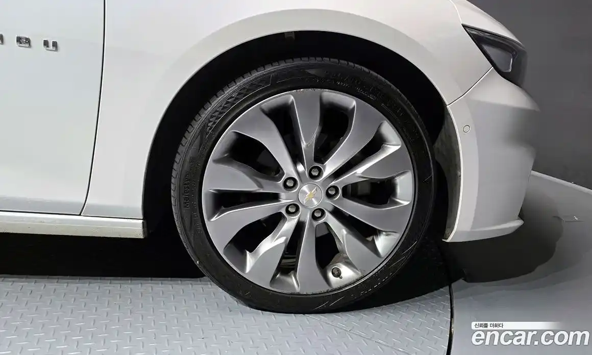 Chevrolet Malibu 2017 2.0 Автомат в Москве № 1278888, фото 5