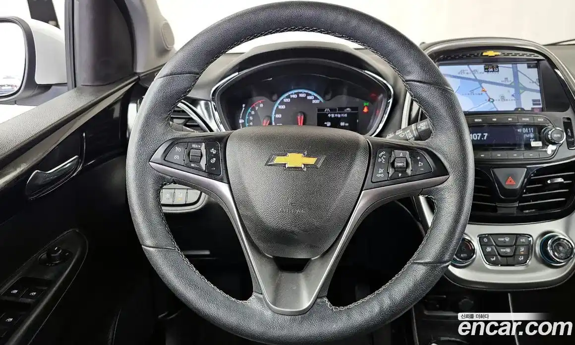 Chevrolet Spark 2017 1.0 гидро в Москве № 1278923, фото 13