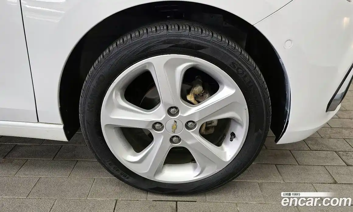 Chevrolet Spark 2017 1.0 гидро в Москве № 1278923, фото 5