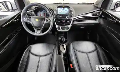 Chevrolet Spark 2017 1.0 гидро в Москве № 1278923, миниатюра 7