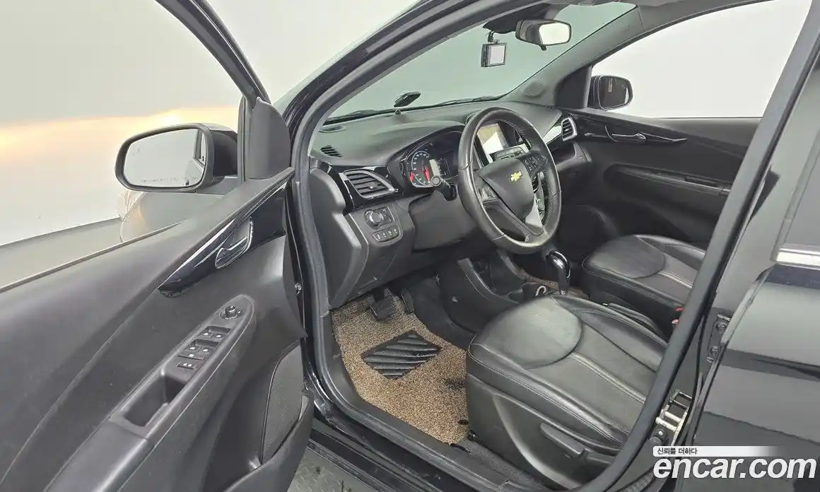 Chevrolet Spark 2018 1.0 гидро в Москве, фото 10