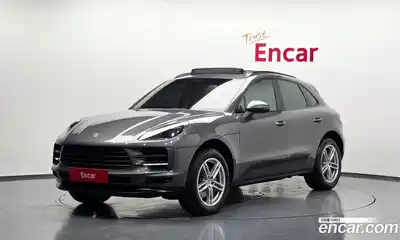 Porsche Macan, 2015