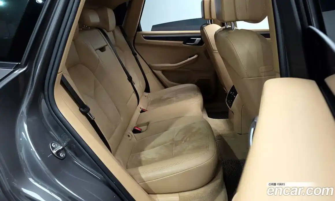Porsche Macan 2015 2.0 гидро в Москве № 1280713, фото 12