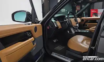 Land Rover Range-Rover 2021 5.0 гидро в Москве № 1280847, миниатюра 10
