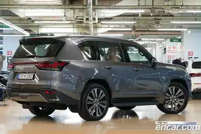 Lexus LX 2025 3.4 гидро в Москве № 1281415, миниатюра 2