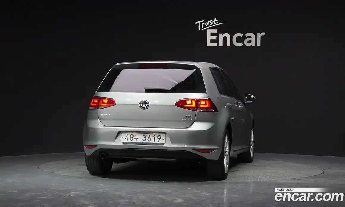 Volkswagen Golf 2014 1.6 гидро в Москве № 1281628, фото 4