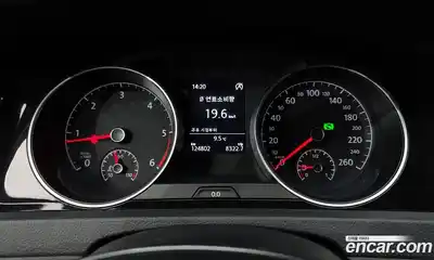 Volkswagen Golf 2014 1.6 гидро в Москве № 1281628, миниатюра 8