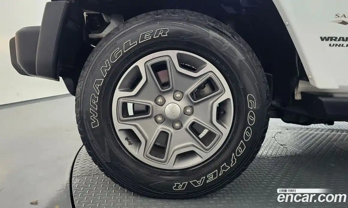 Jeep Wrangler 2017 3.6 гидро в Москве № 1282033, фото 5