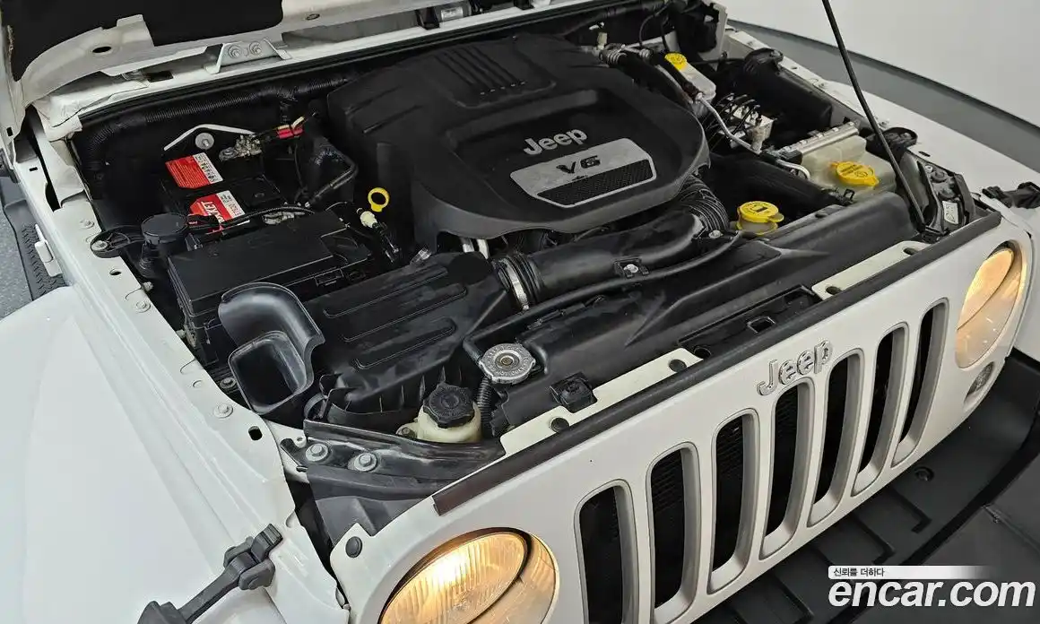Jeep Wrangler 2017 3.6 гидро в Москве № 1282033, фото 6
