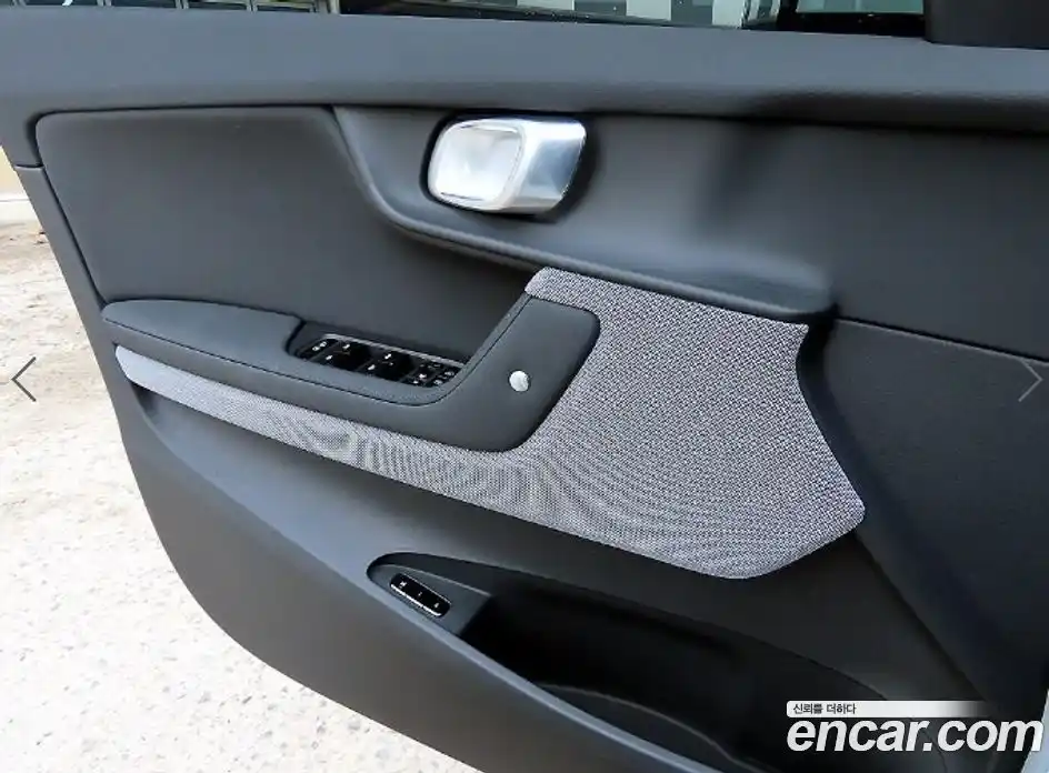 Polestar Polestar 2 2023 гидро в Москве № 1283554, фото 12