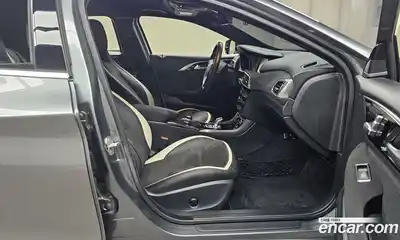 Infiniti Q30 2017 2.0 гидро в Москве № 1283597, миниатюра 11