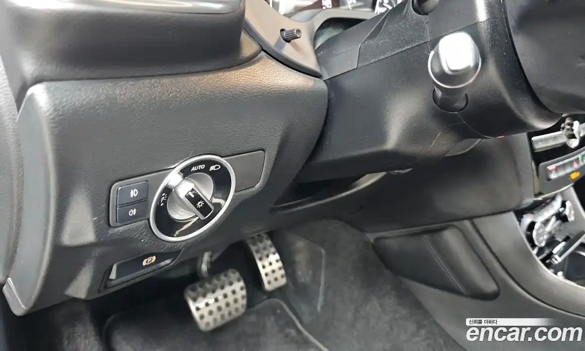 Infiniti Q30 2017 2.0 гидро в Москве № 1283597, фото 14