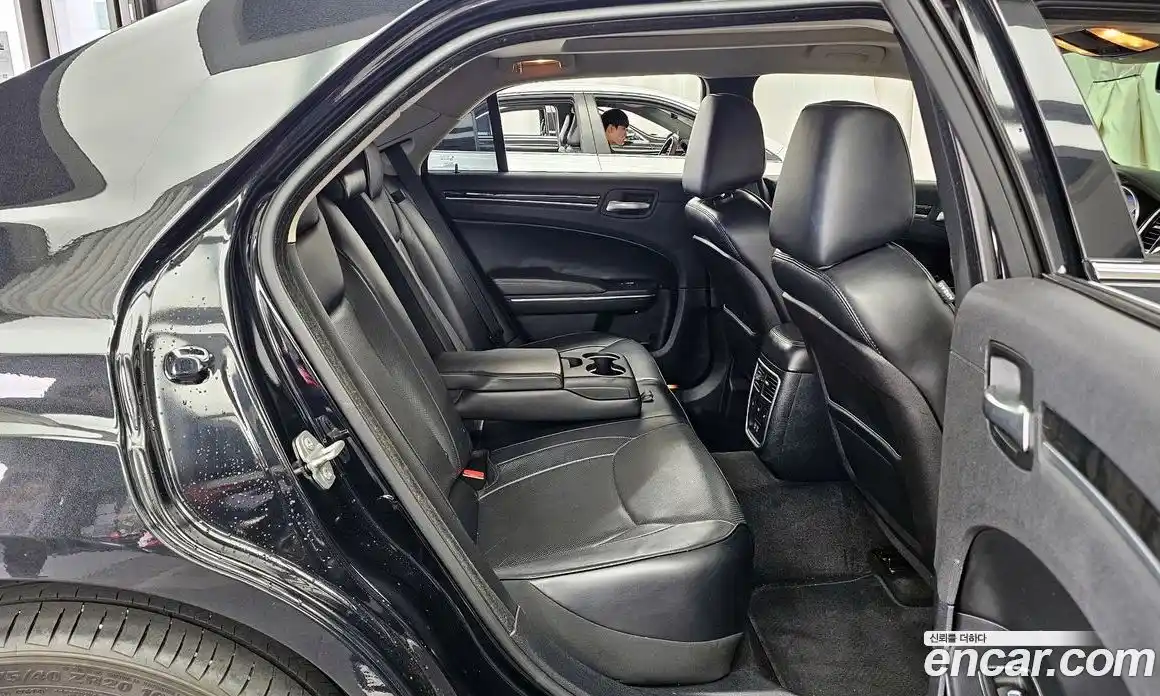 Chrysler 300C 2015 3.6 гидро в Москве № 1283920, фото 12