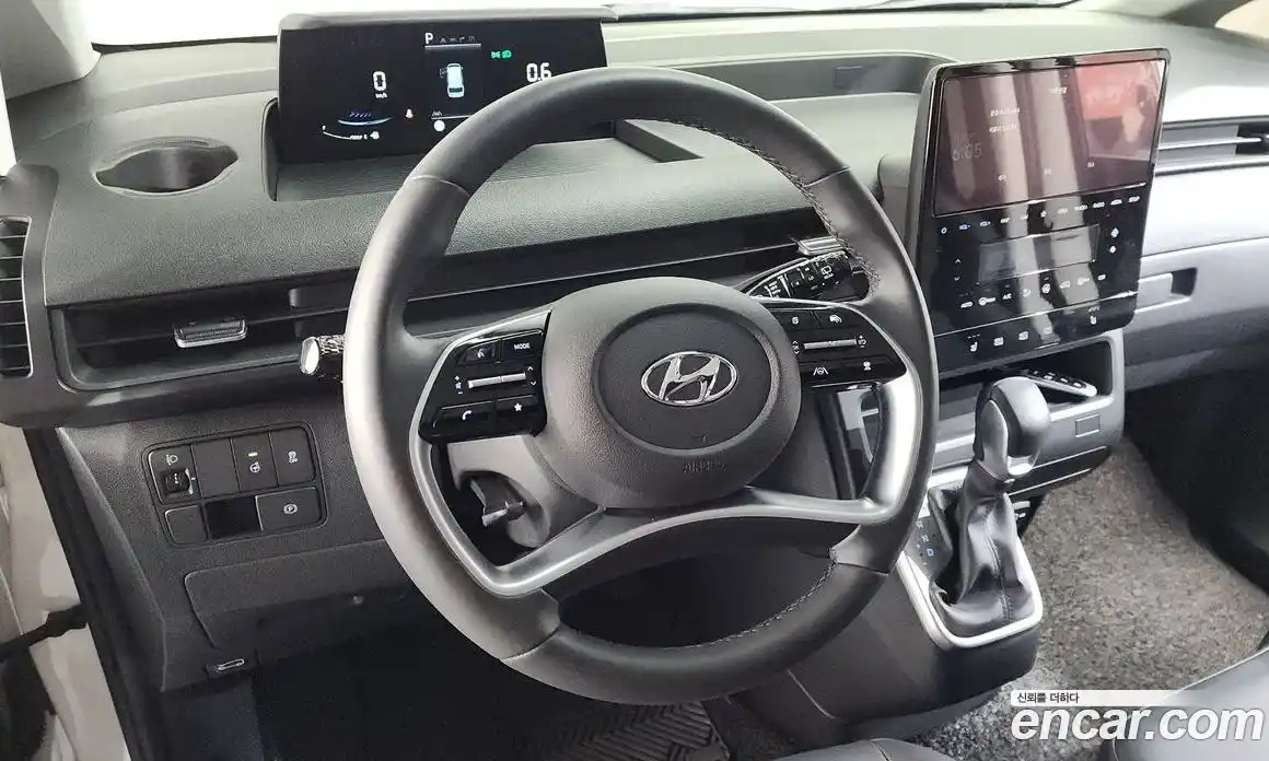 Hyundai Staria 2023 3.5 гидро в Москве № 1288427, фото 13