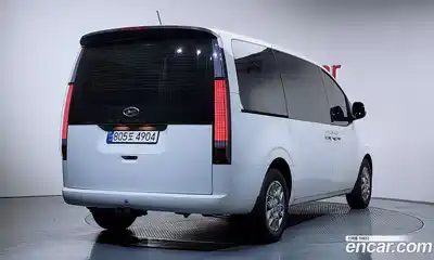 Hyundai Staria 2023 3.5 гидро в Москве № 1288427, миниатюра 2