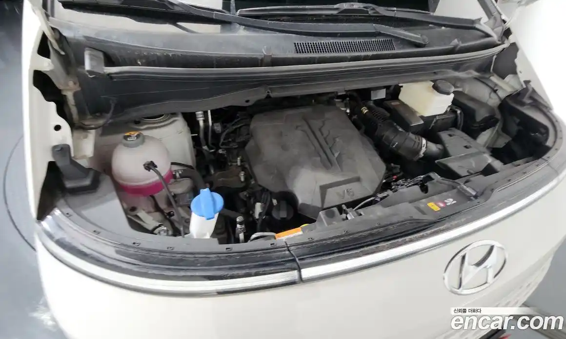 Hyundai Staria 2023 3.5 гидро в Москве № 1288427, фото 6