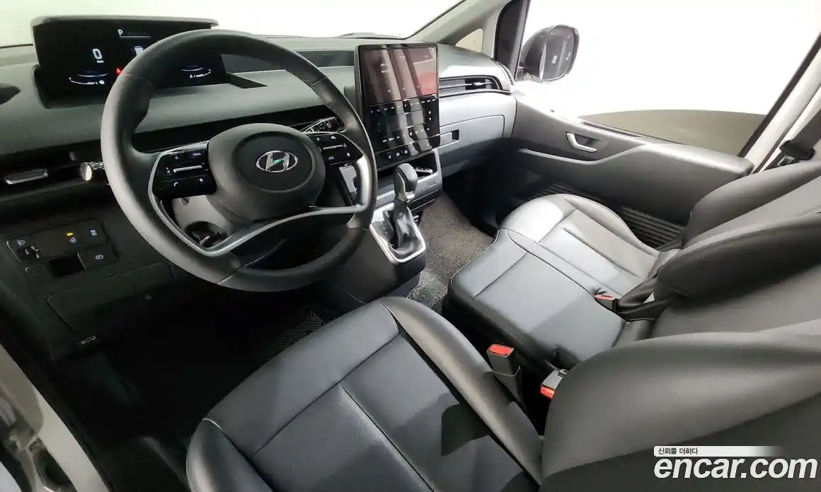 Hyundai Staria 2023 3.5 гидро в Москве № 1288427, фото 7