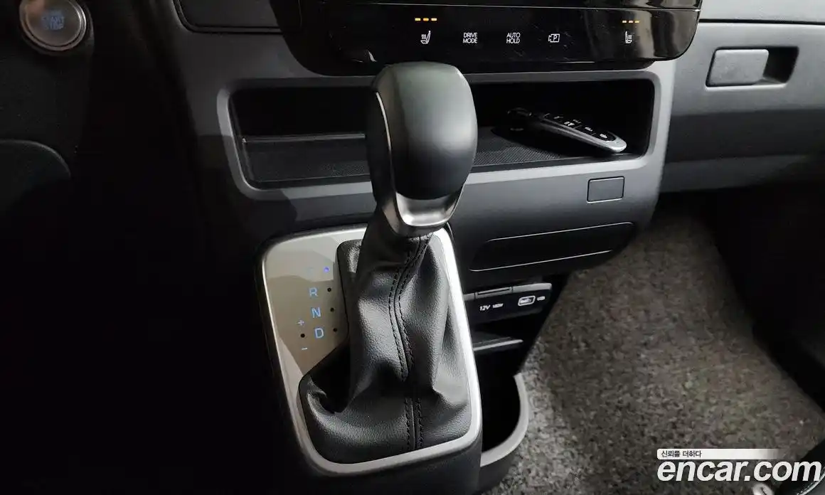 Hyundai Staria 2023 3.5 гидро в Москве № 1288427, фото 9