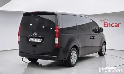 Hyundai Staria 2022 2.2 гидро в Москве № 1288429, миниатюра 2