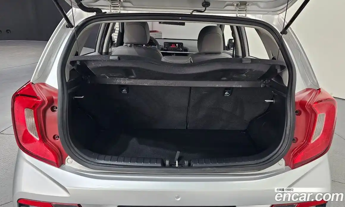 Kia Morning 2021 1.0 Автомат в Москве № 1288885, фото 20