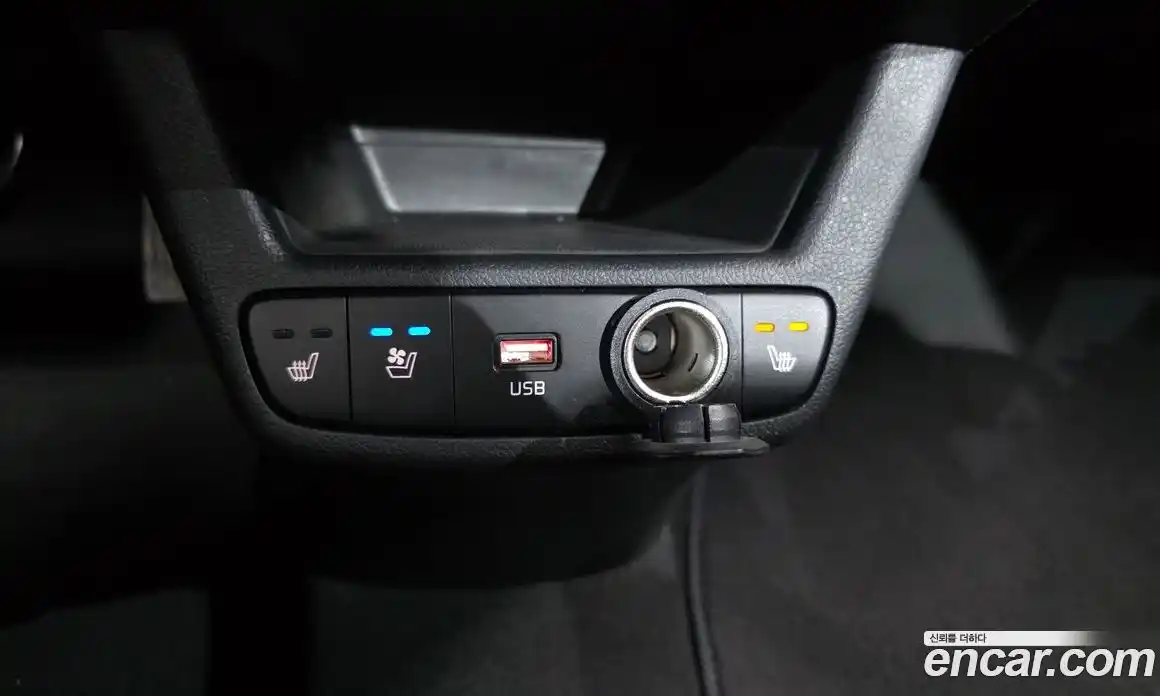 Kia Ray 2023 1.0 Автомат в Москве № 1288909, фото 15