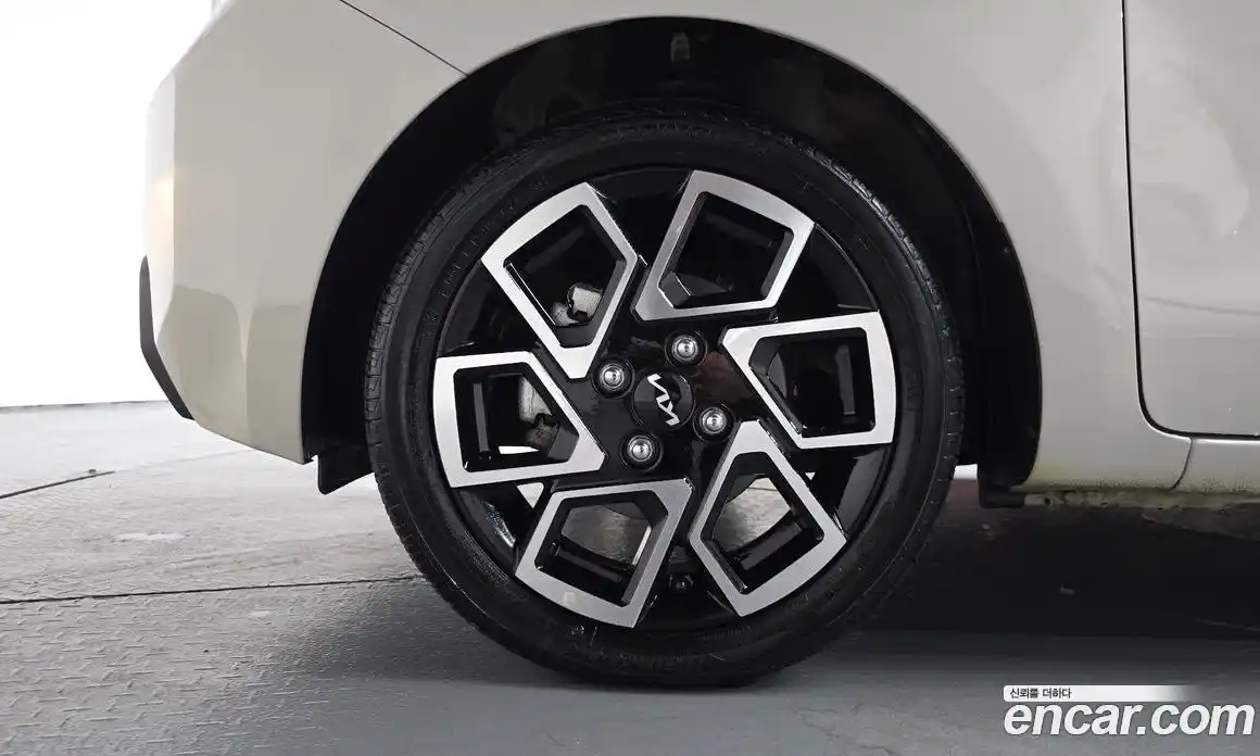 Kia Ray 2023 1.0 Автомат в Москве № 1288909, фото 4