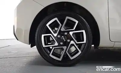 Kia Ray 2023 1.0 Автомат в Москве № 1288909, миниатюра 4