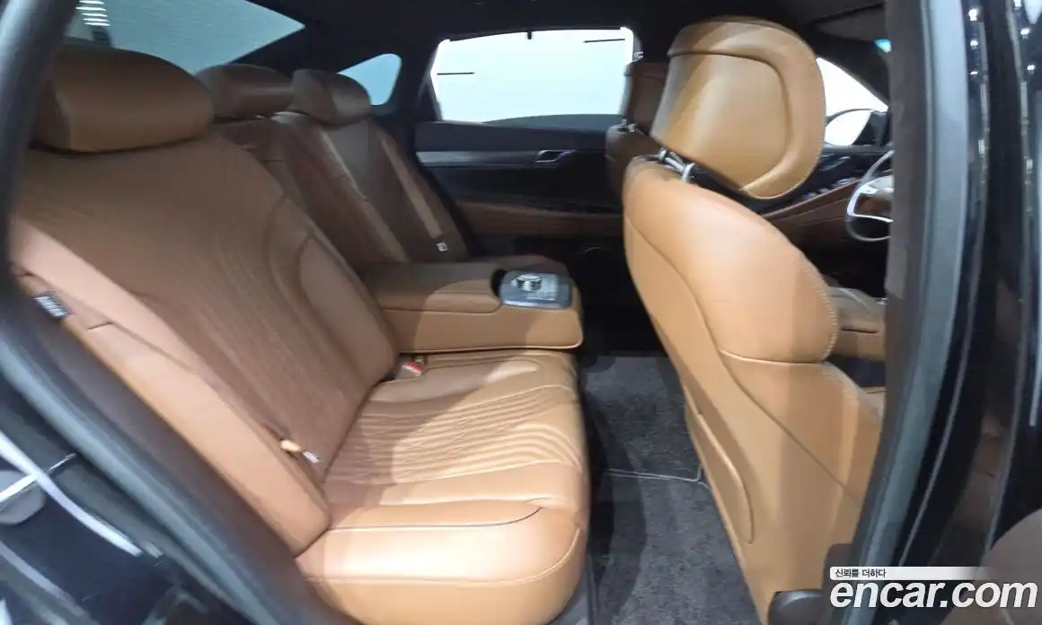 Genesis G80 2023 2.5 Автомат в Москве № 1288973, фото 12