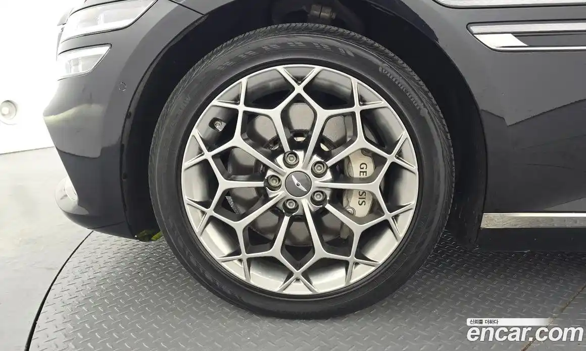 Genesis G80 2023 2.5 Автомат в Москве № 1288973, фото 5