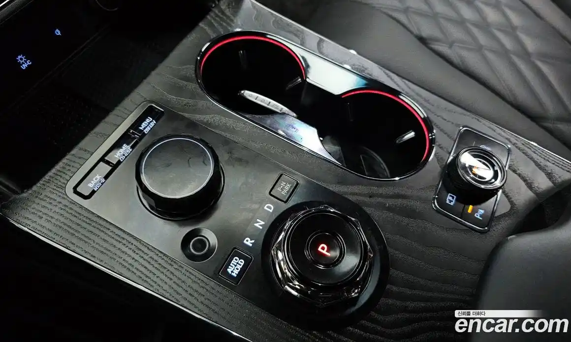 Genesis GV80 2025 2.5 Автомат в Москве № 1289072, фото 8